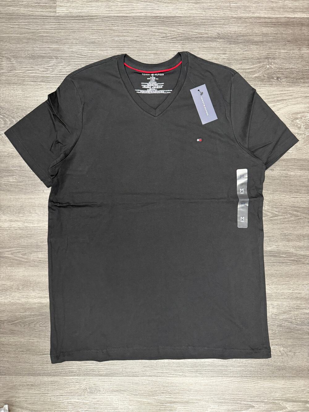 Tommy Hilfiger V Neck T-Shirt Black M New